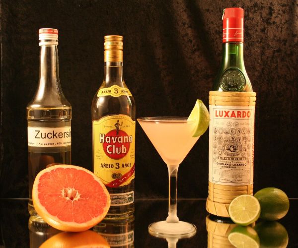 The Daiquiri - How to make your cocktail party Cuban